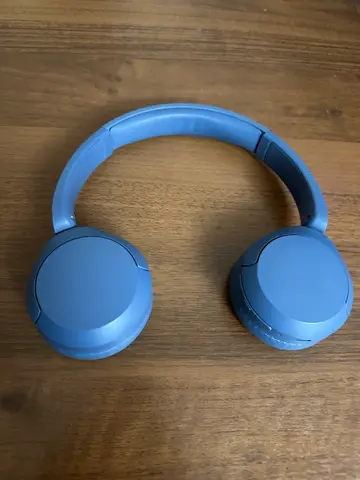Продаю наушники Sony WH-CH520