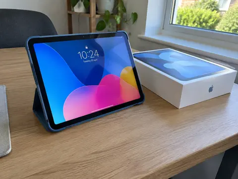 iPad Air 11" M2 128 ГБ Wi-Fi, синий, + чехол
