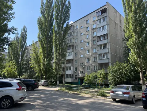 Продаю 3-комнатную квартиру 105 серии, Восток-5
