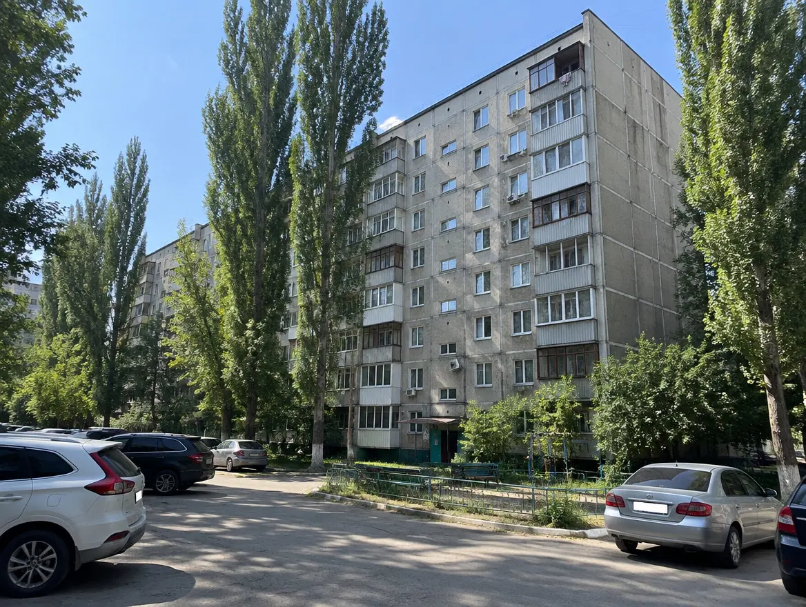 Продаю 3-комнатную квартиру 105 серии, Восток-5 — фото 1