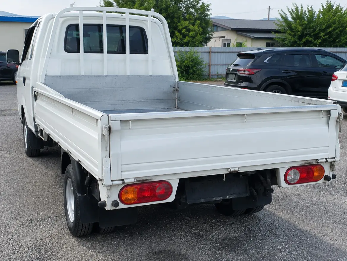 Hyundai Porter II, 2015, бортовой, 1.5 т, из Кореи — фото 2